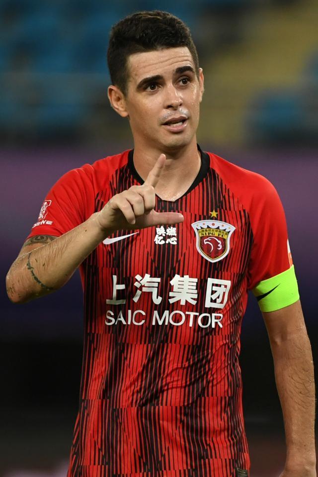 耀世娱乐-攻防一体！策动2球+4断 不送助攻的奥斯卡更可怕